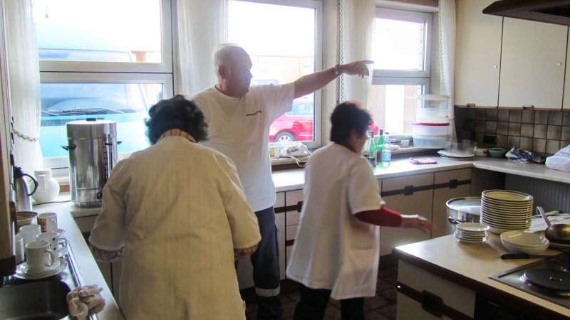 In der Küche geht's rund: es gibt die berühmte Gulaschsuppe